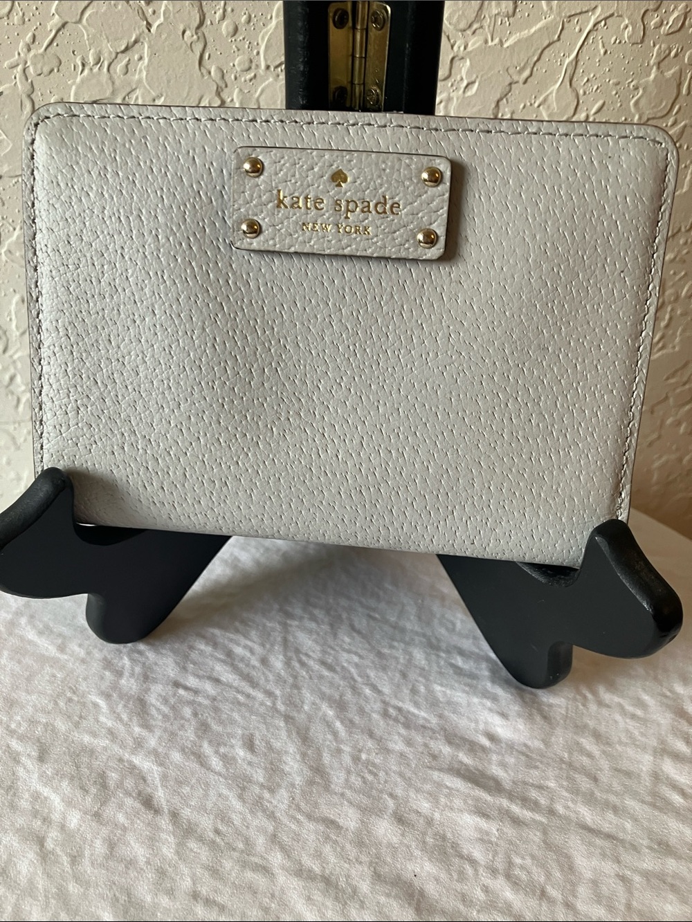 kate spade: Gray Pebbled Leather Wallet- Gold Tone- Flaw